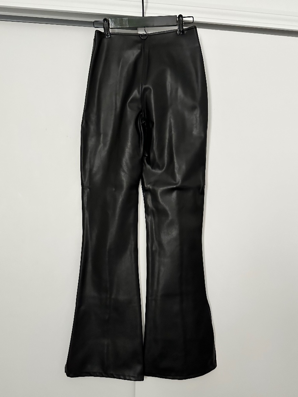 Abercrombie & Fitch Split-Hem Vegan Leather Slim Flare Pants | Small Long